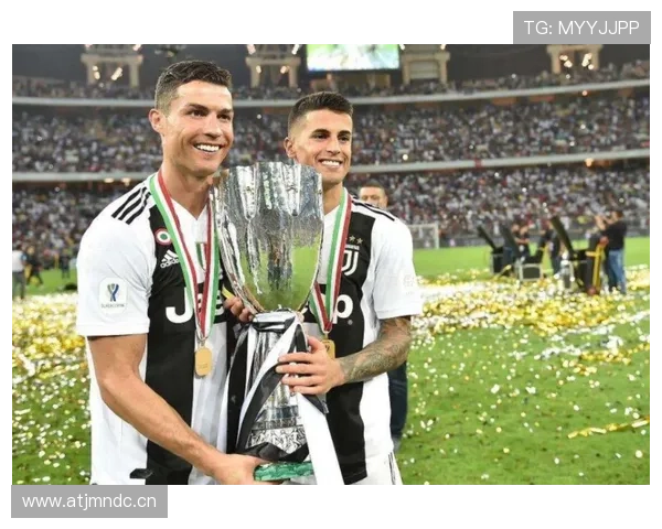 尤文图斯的豪门身份危机:战术体系老化与争冠乏力,管理混乱何时能结束?